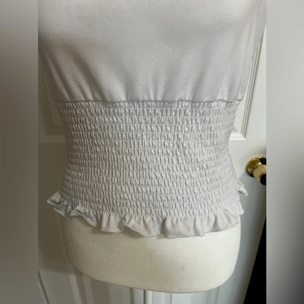 💙White tank Top - Picture 4 of 11